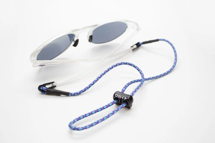 AVEO-Macula-Clip-06_720x