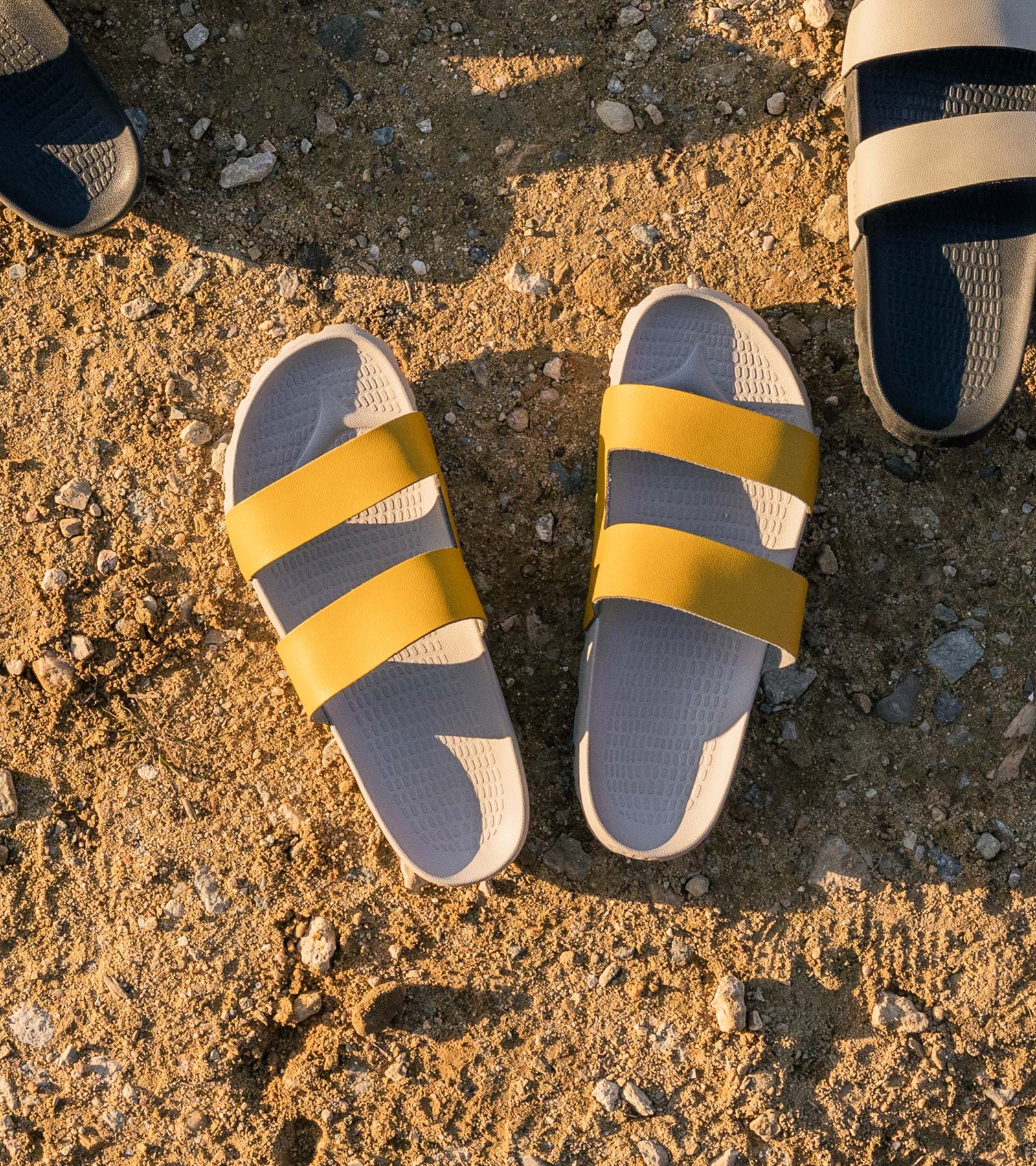 QUOC_LALASLIDE_AMBER_IMAGE2_LIFESTYLE