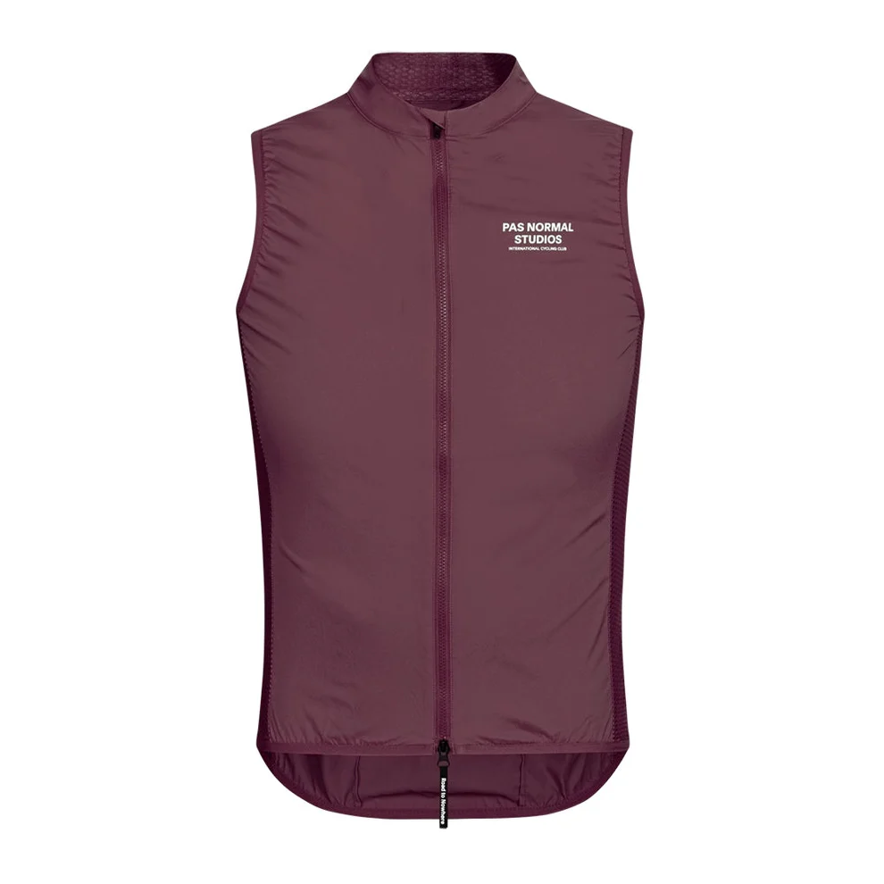 pas-normal-studios-mechanism-stow-away-gilet-aw23-light-burgundy74947462
