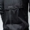 CHAQUETA-LIGERA-IMPERMEABLE-PLUVIA-UNISEX-TRUE-BLACK-11