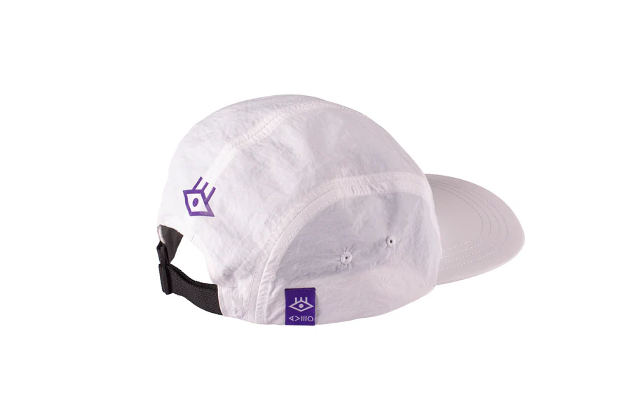 SNAPBACKWHITE3-4RETRO_900x