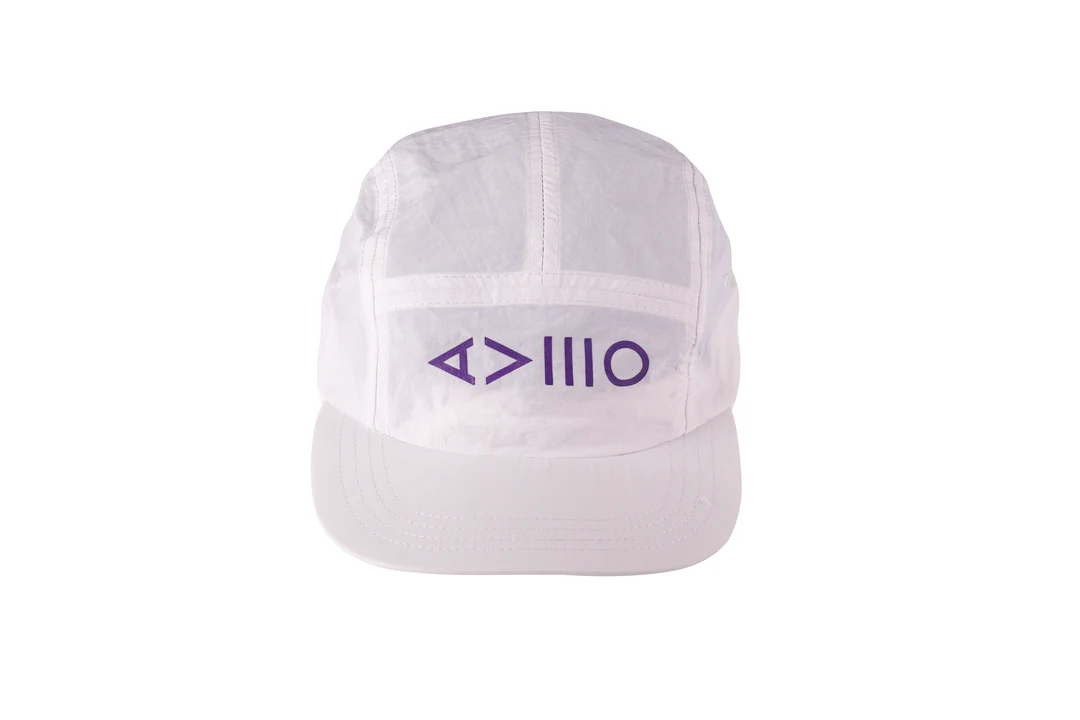 SNAPBACKWHITE_1080x