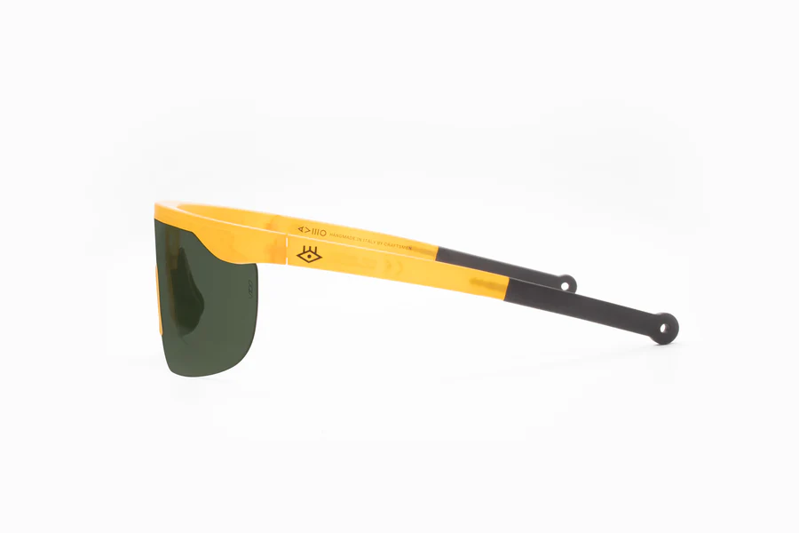 AVEO-Iride-Side-Fade-Mustard-Green_900x