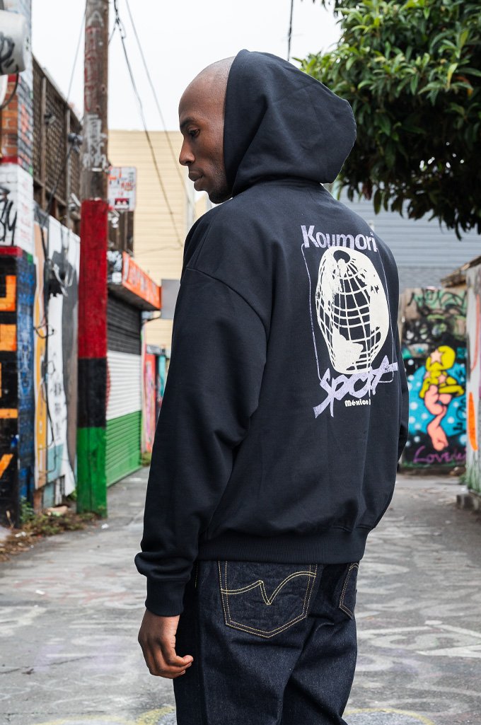 Hermanos-Koumori-Hoodie-Koumori-Earth-SPORT-Black-004-680x1025