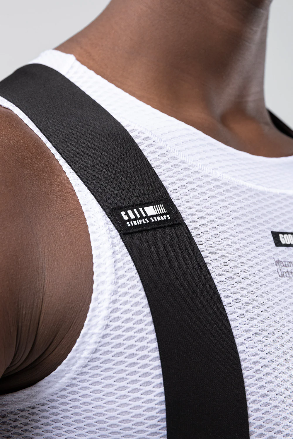 bib-short-grit-3-0-men-pinewood-g10-03
