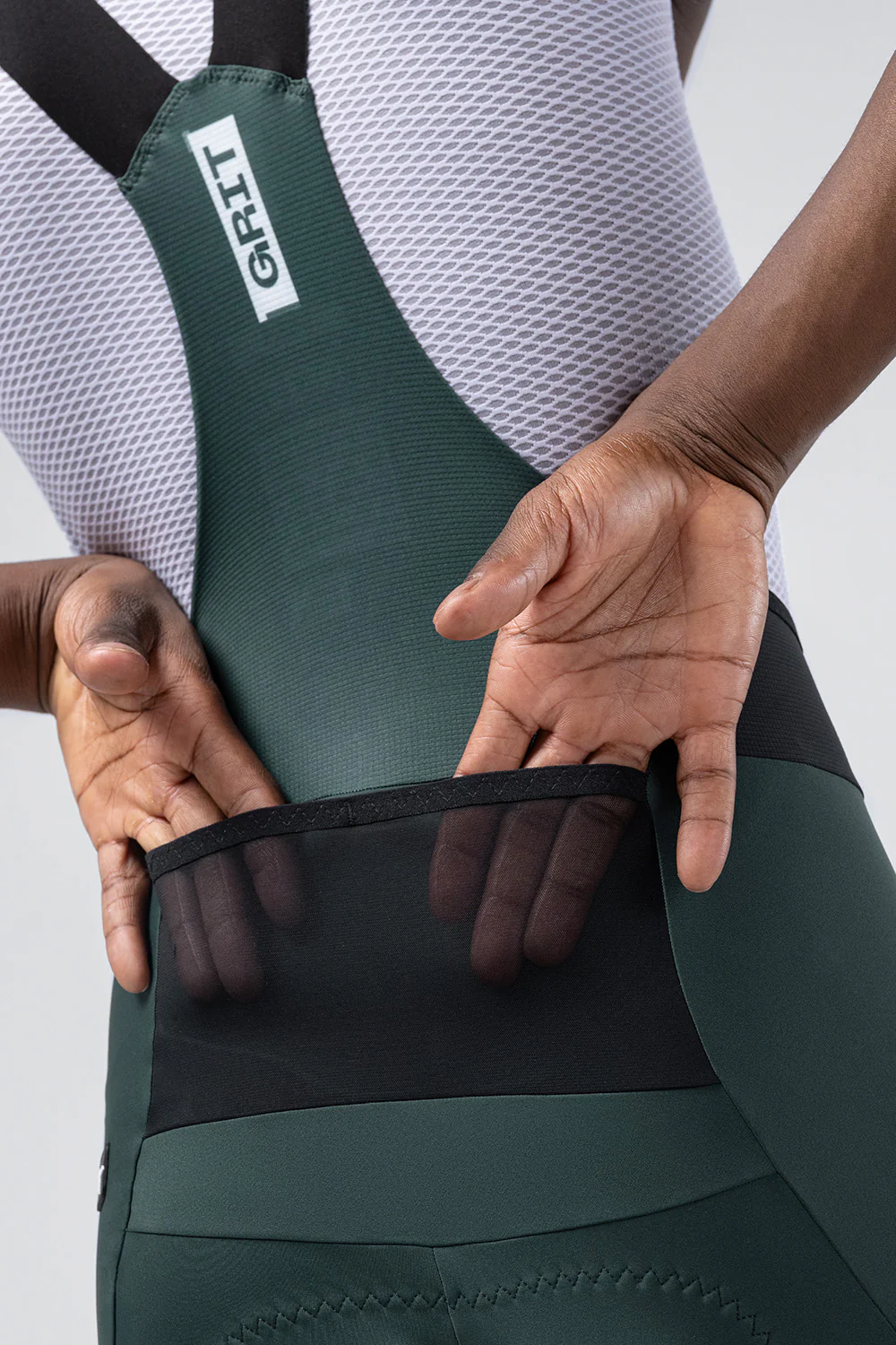 bib-short-grit-3-0-men-pinewood-g10-07