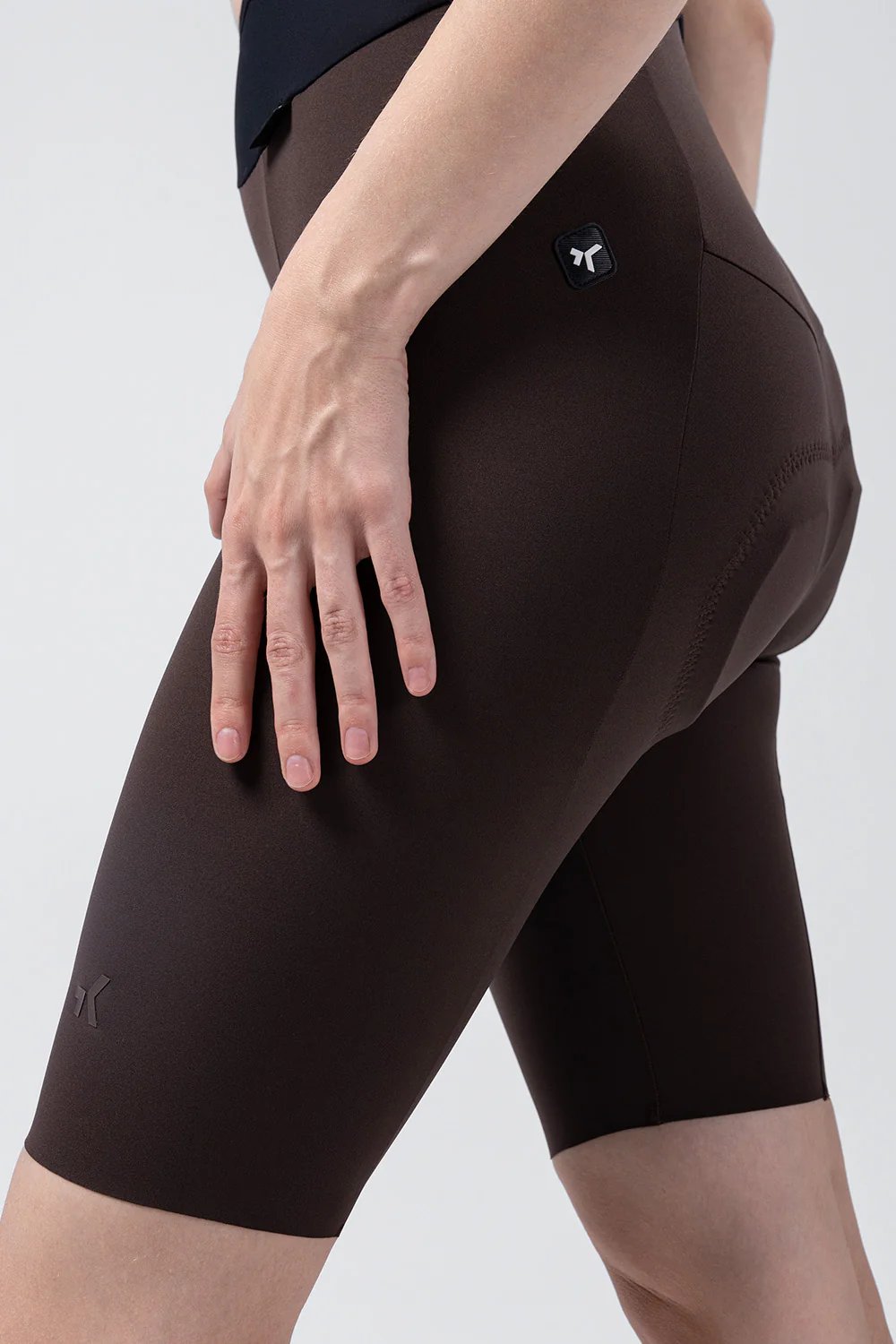 bib-short-x-women-root-k9-08