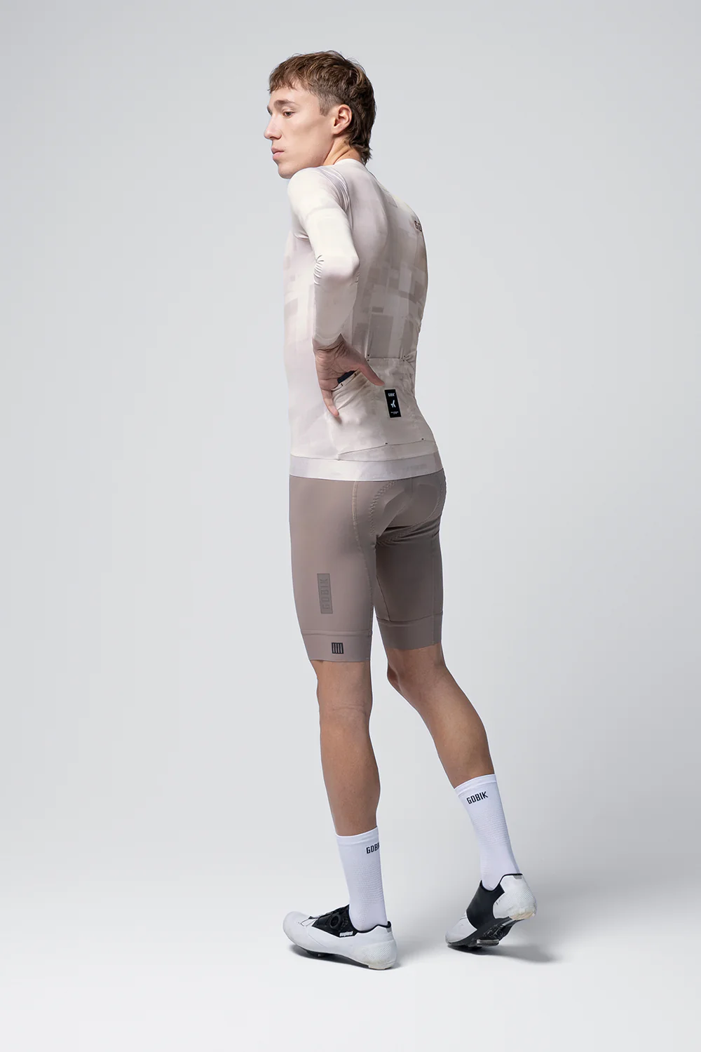 long-sleeve-jersey-vanquish-unisex-whisper-06