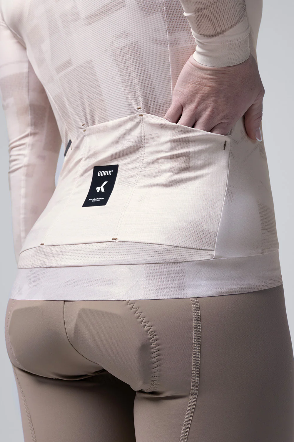 long-sleeve-jersey-vanquish-unisex-whisper-10