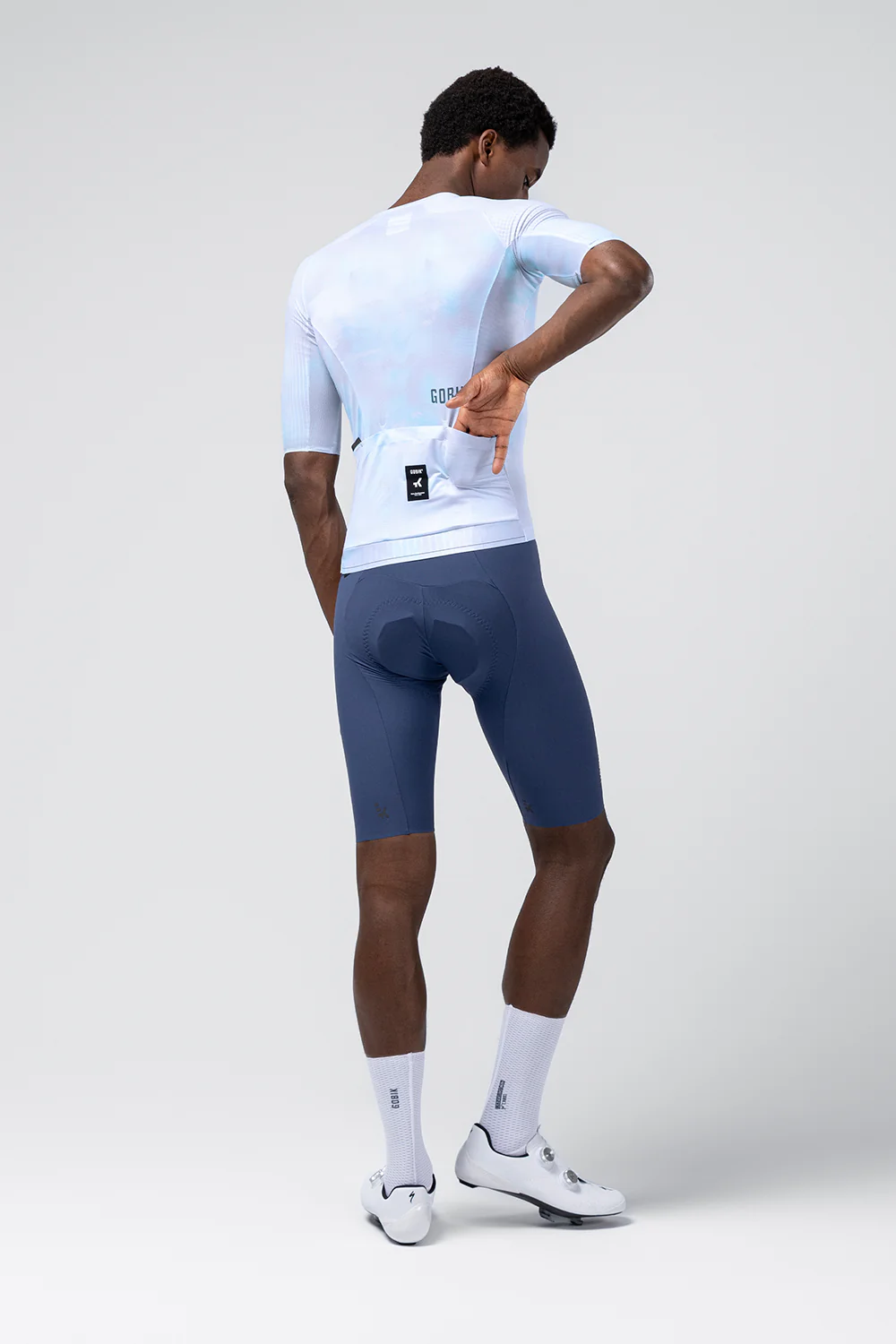 short-sleeve-jersey-reactive-unisex-gossy-07_36829c23-43a2-41fe-8a02-da52489c049e