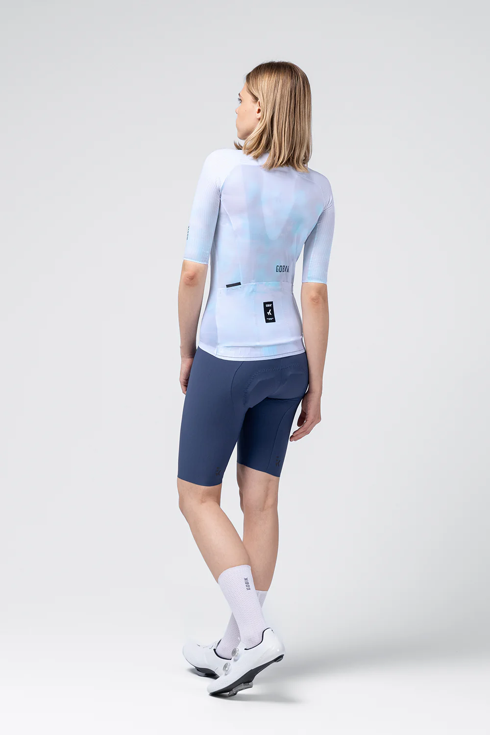 short-sleeve-jersey-reactive-unisex-gossy-10_c84cefb0-2b5d-4bff-871a-643b6ac9f2c5