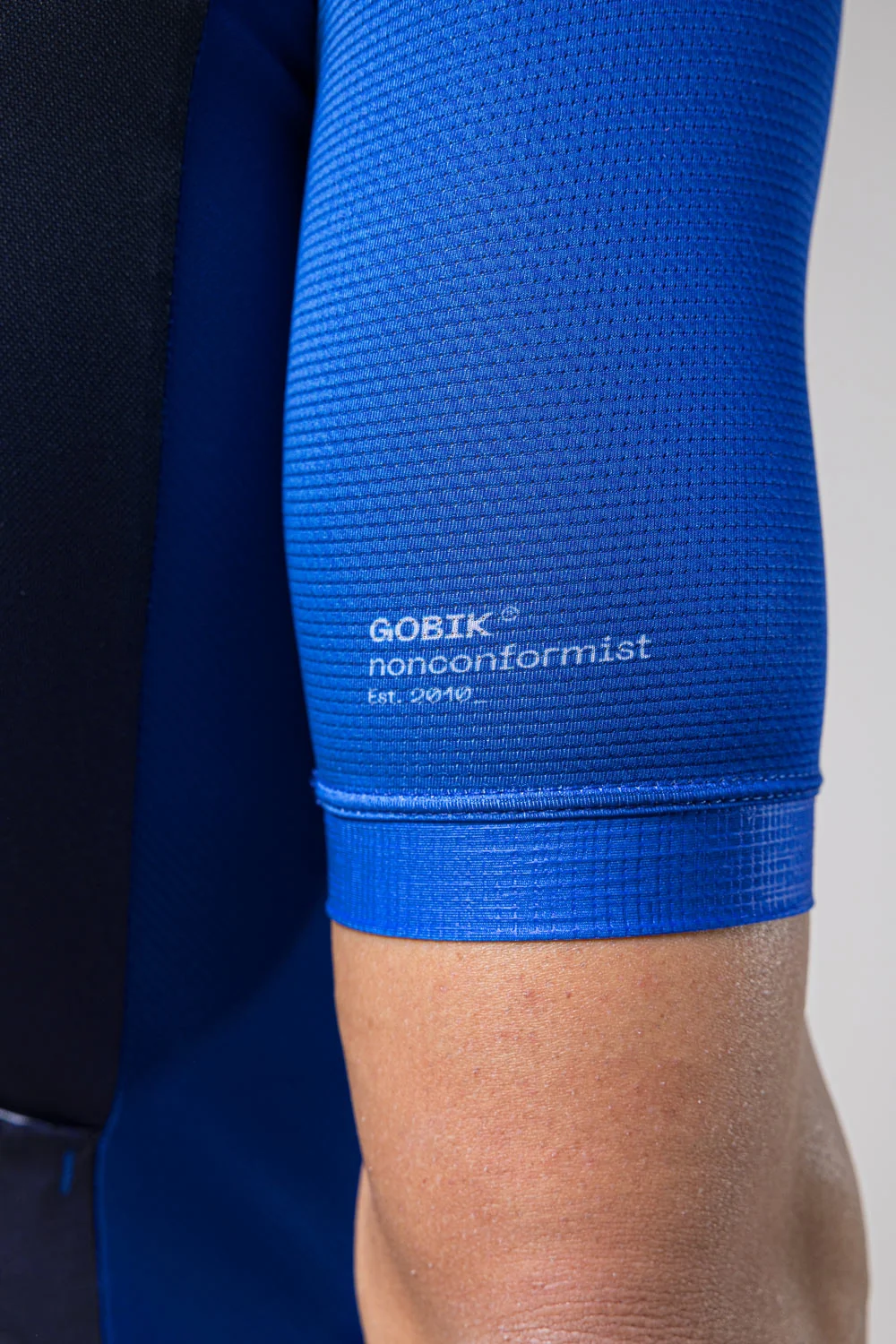 Maillot-hombre-mc-Stark-Azure-Caps_Unity-Gobik-6-SKU-10-01-027-030