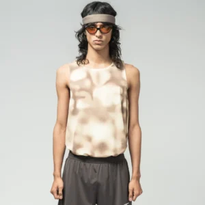 HK - MENS TRAINING SINGLET SANDSTONE
